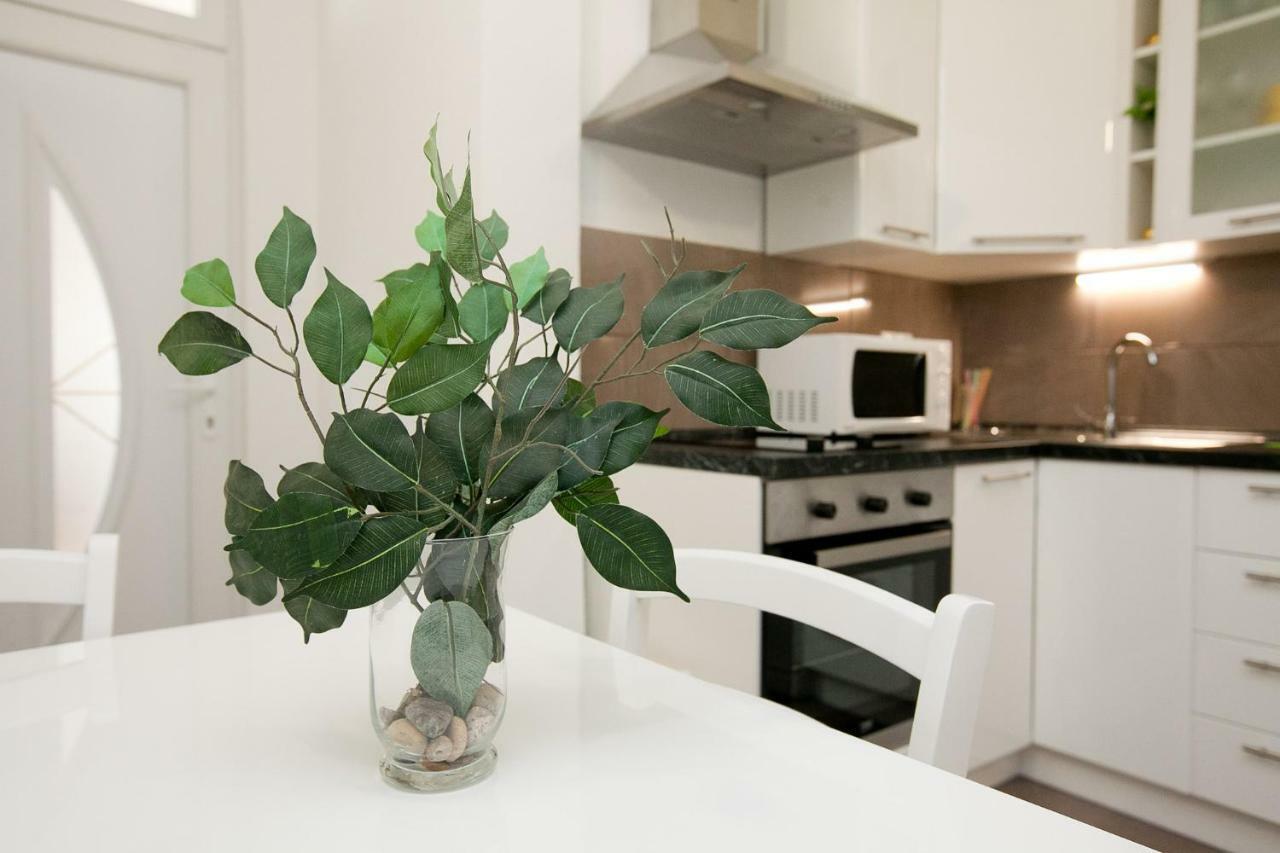 Apartman 1 Zara Esterno foto