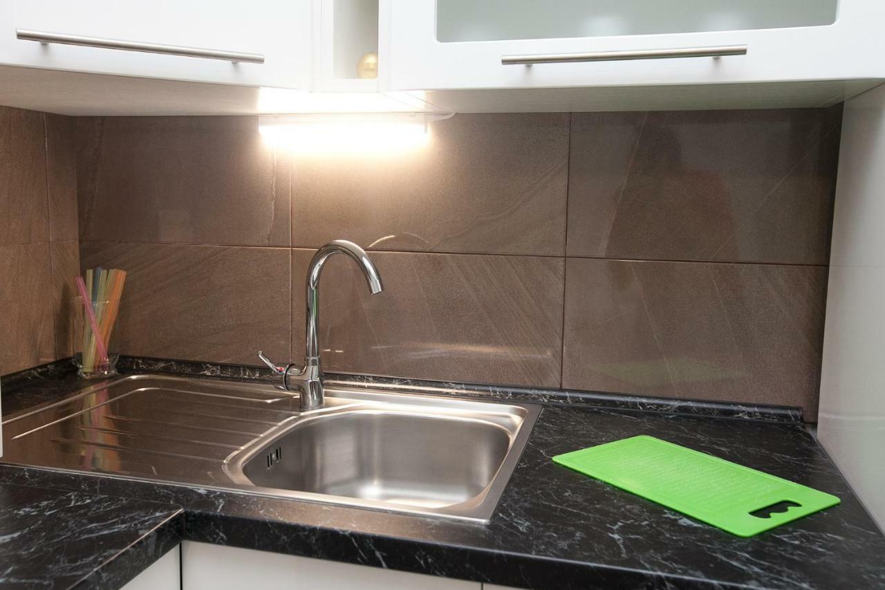Apartman 1 Zara Esterno foto