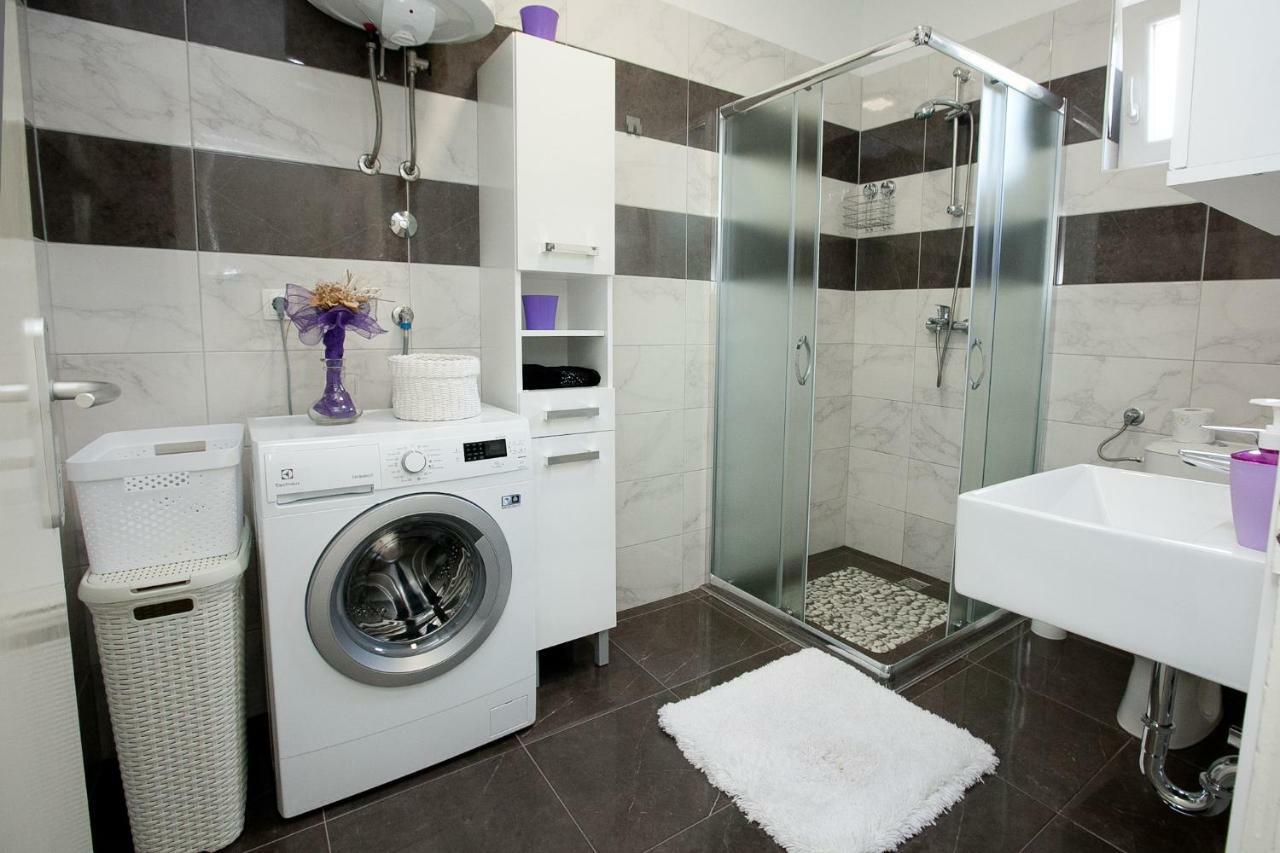 Apartman 1 Zara Esterno foto