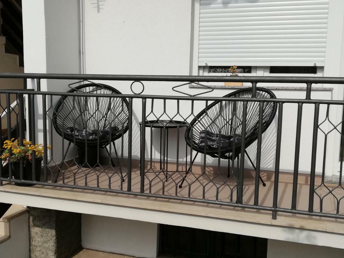 Apartman 1 Zara Esterno foto